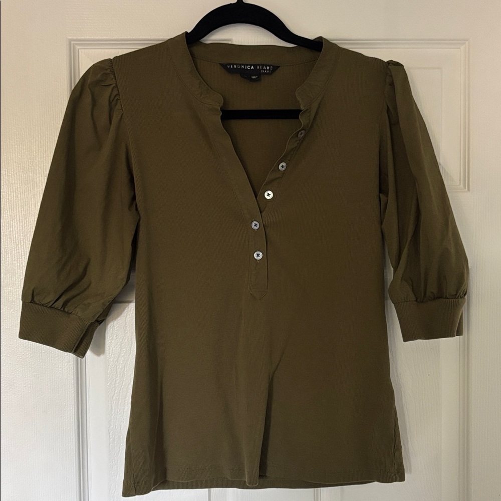 Veronica Beard. Size medium olive colour.